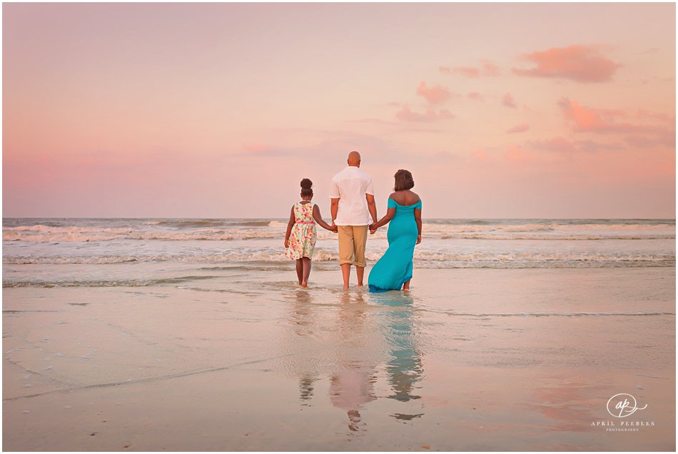 family beach photo shoot jacksonville, florida