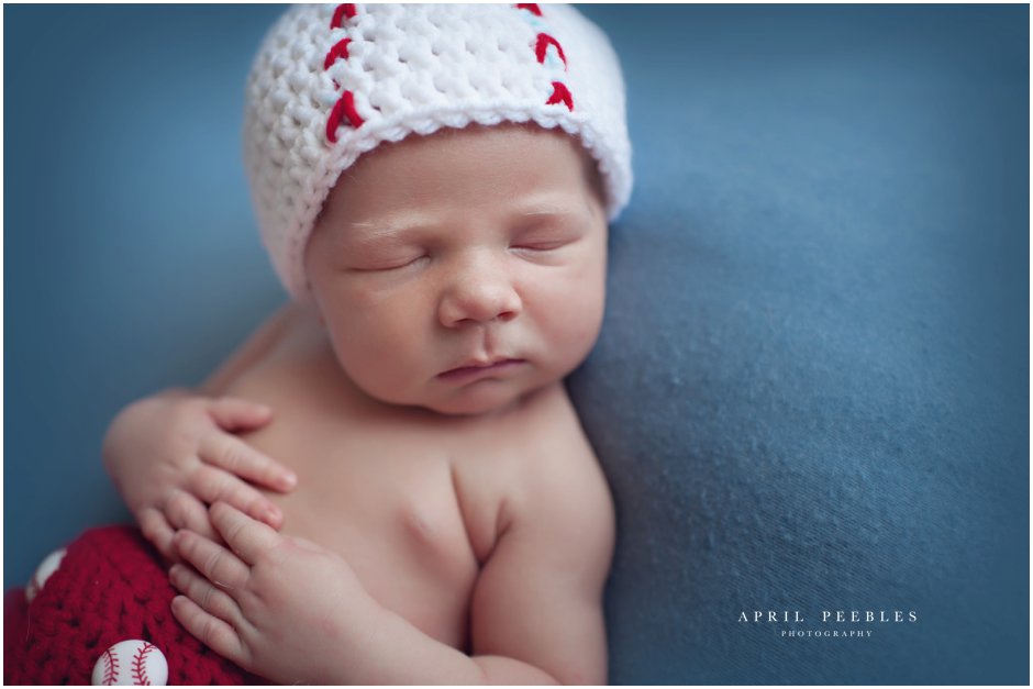 jacksonville-baby-pictures-baseball-outfit